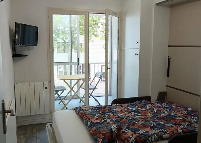 Bord De Avec 2 Velos Apartman