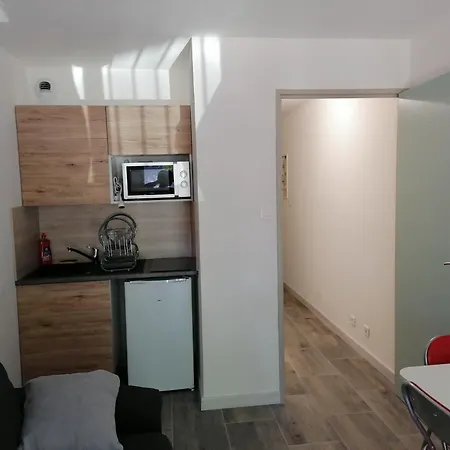 Bord De Avec 2 Velos 公寓 *