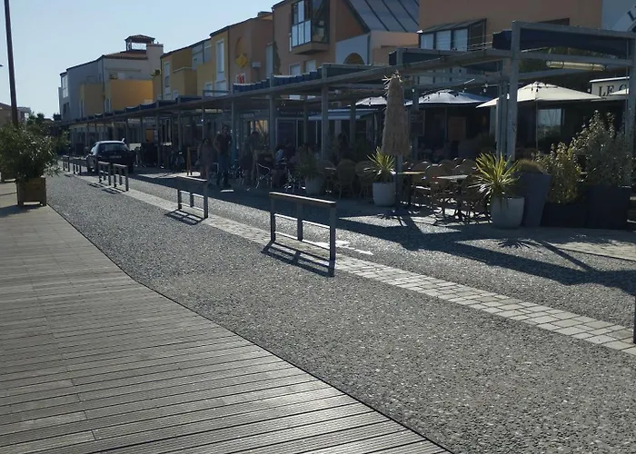 Lägenhet Bord De Avec 2 Velos